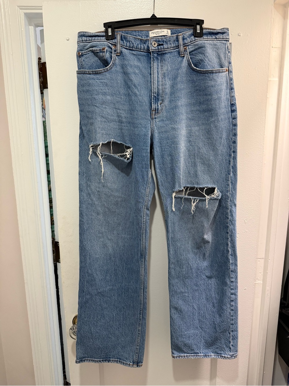 Abercrombie & Fitch 90’s relaxed jean high rise